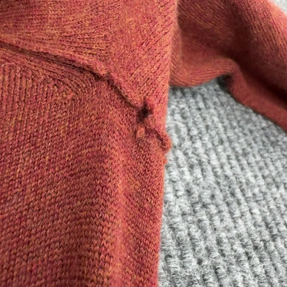 Banana Republic Sweater Mens S Orange Merino Wool Crewneck Classic Casual